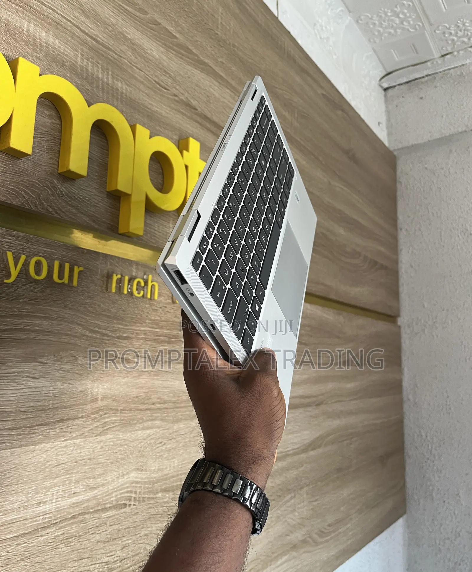 Laptop HP EliteBook x360 1040 G7 16GB Intel Core i7 SSD 512GB
