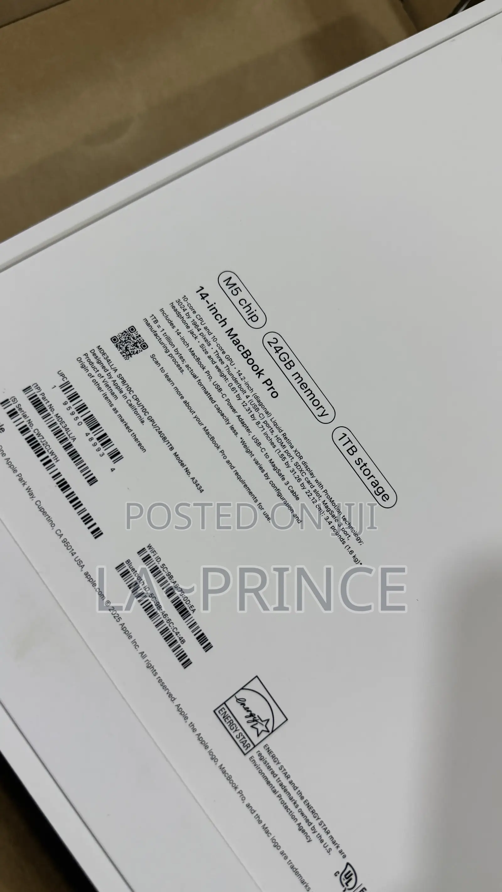 New Laptop Apple Macbook Pro 2025 M5 14-Inch 24GB Apple M5 SSD 1T