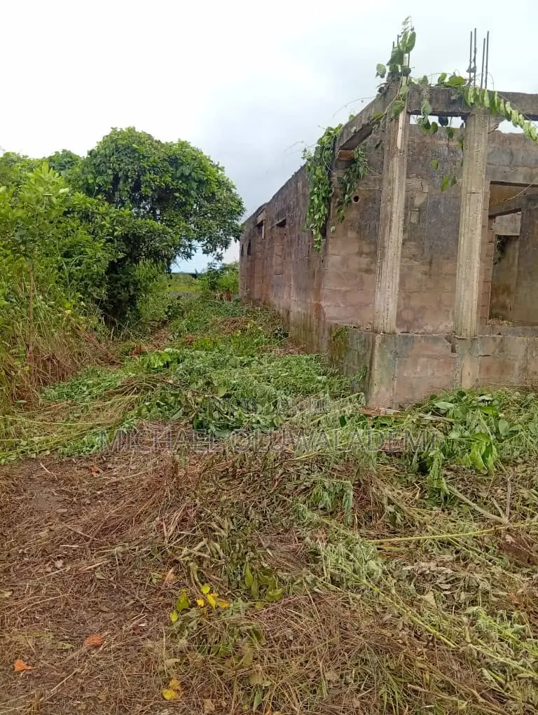 4bdrm Villa in Civil Defense Estate, Abeokuta South for sale