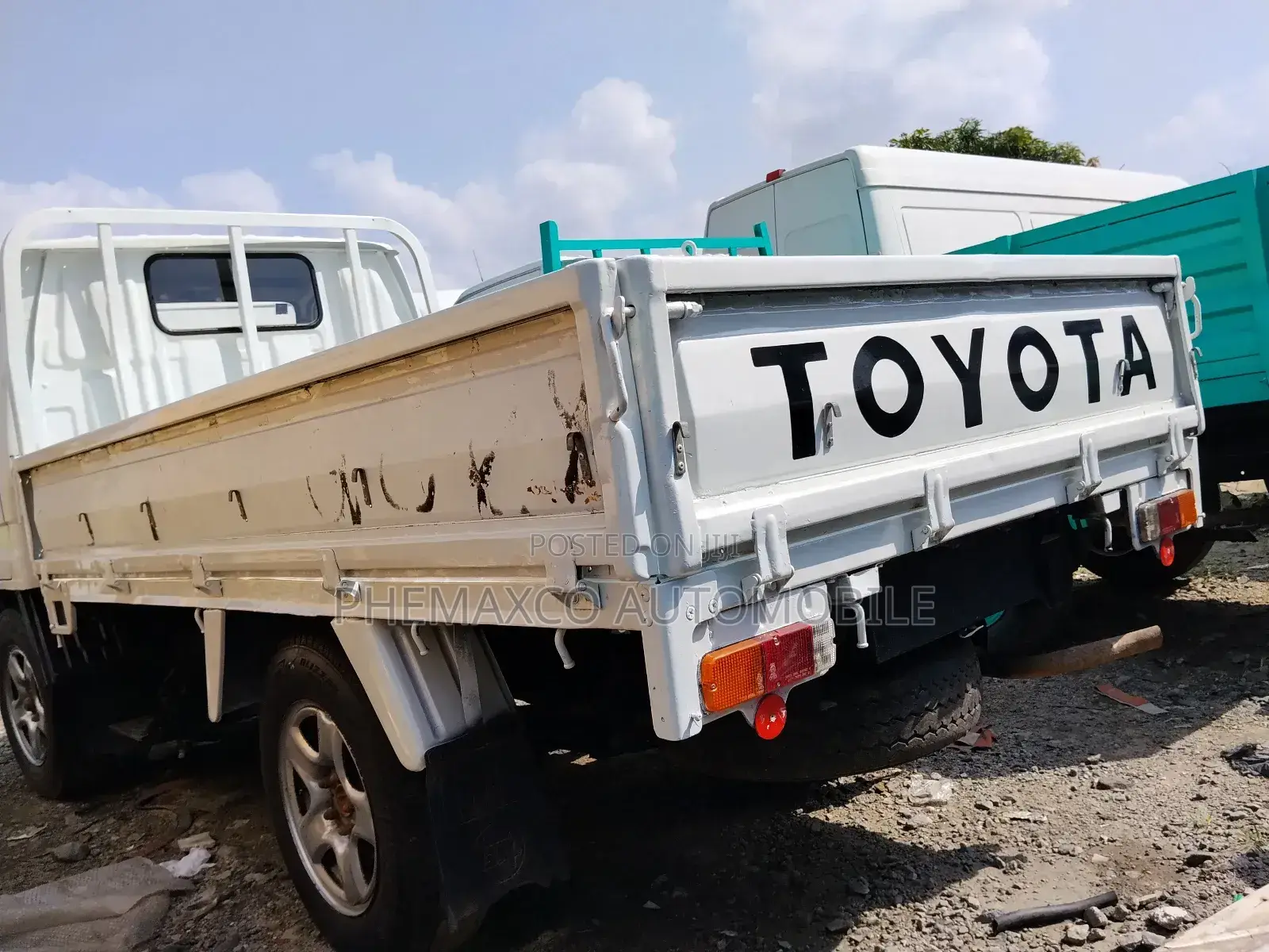 Toyota Dyna100