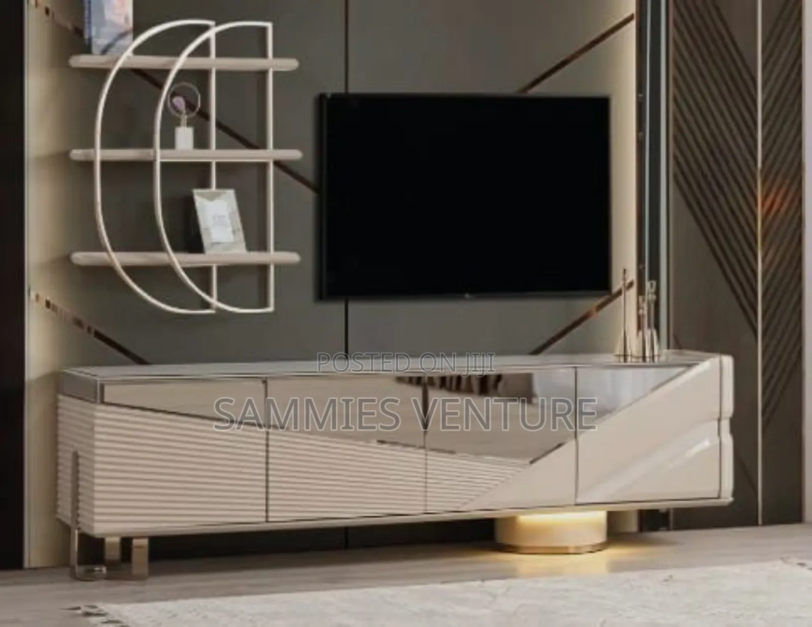Mira Tv Unit