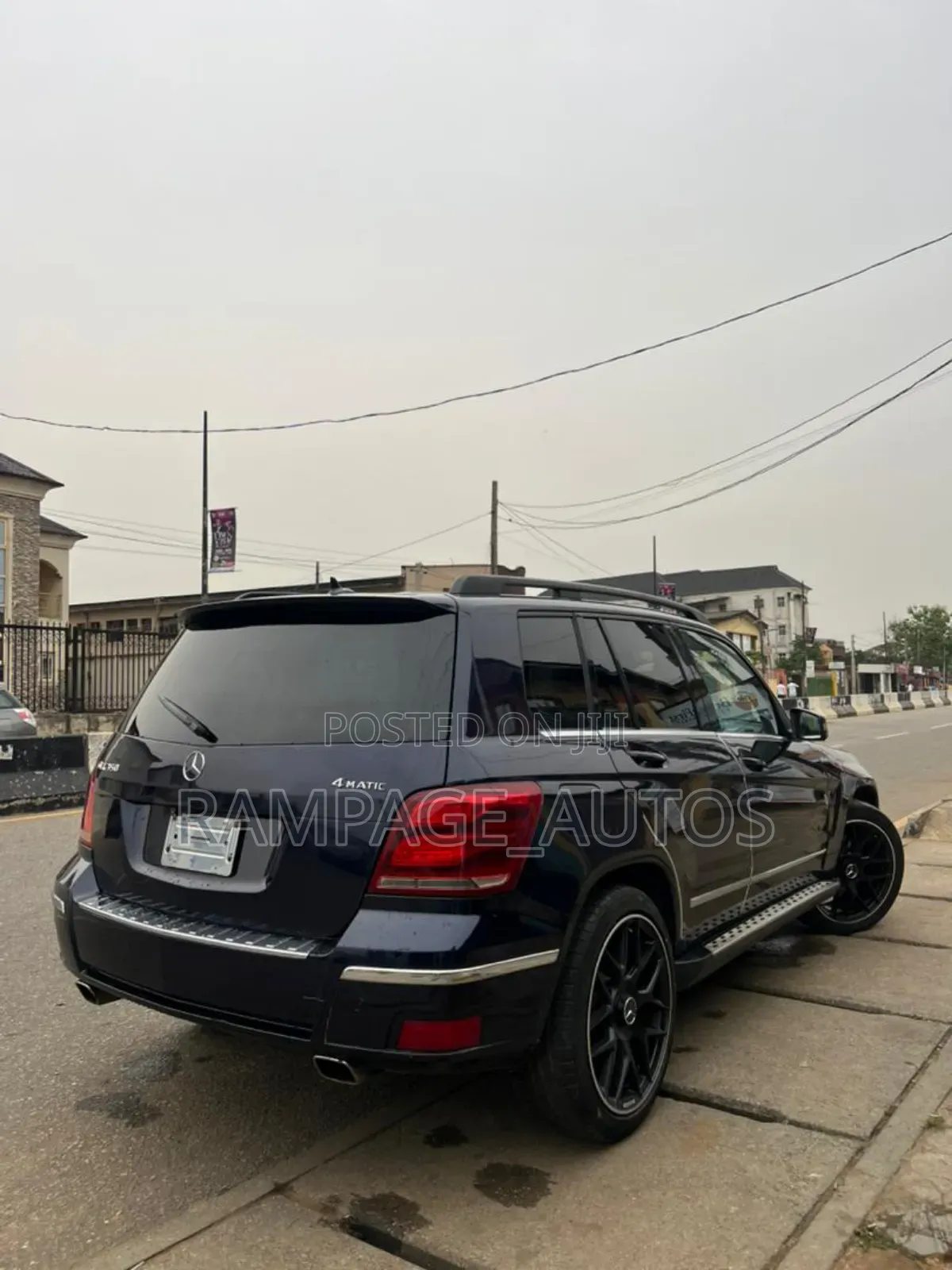 Mercedes-Benz GLK-Class 2010 Blue
