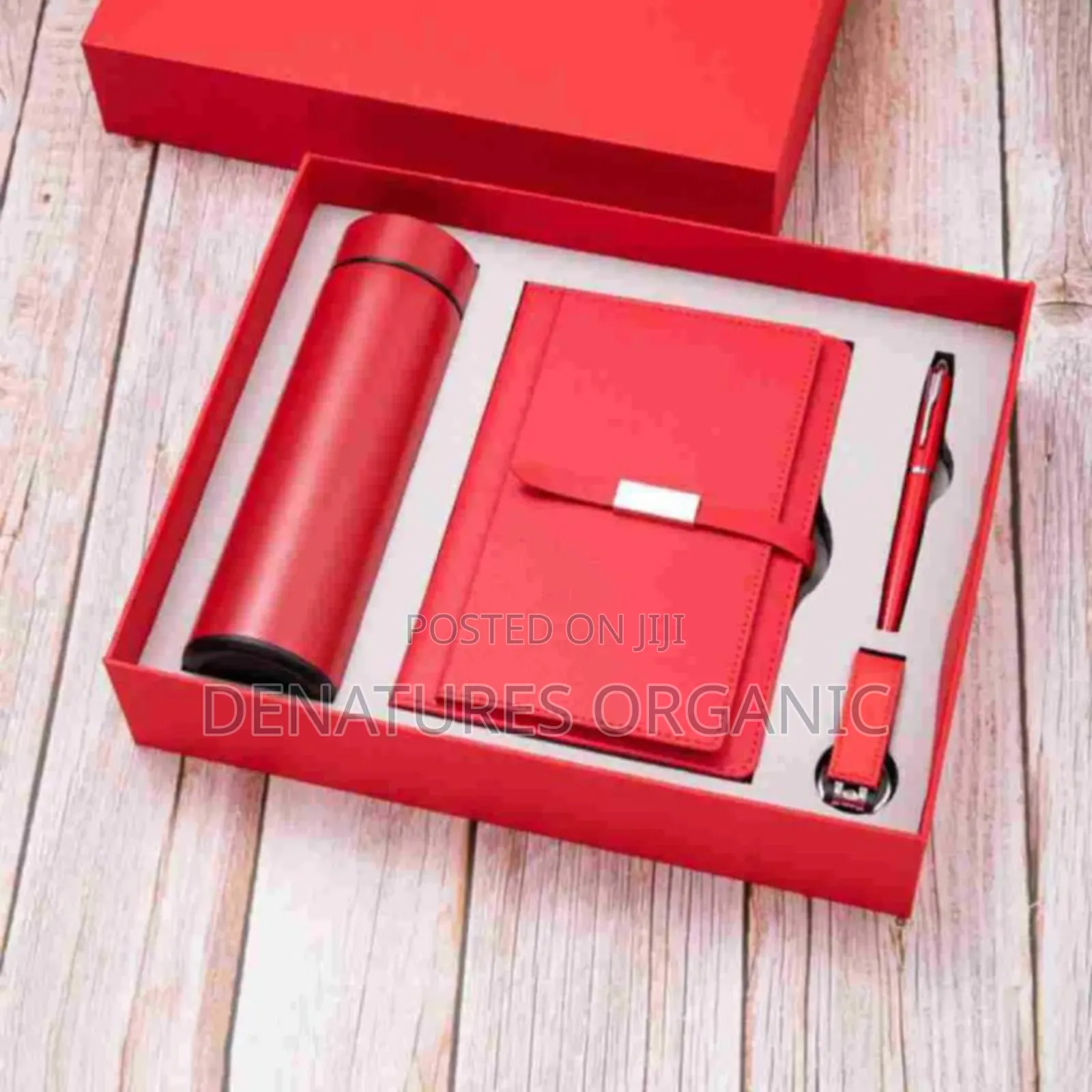 The Executive Essentials Set