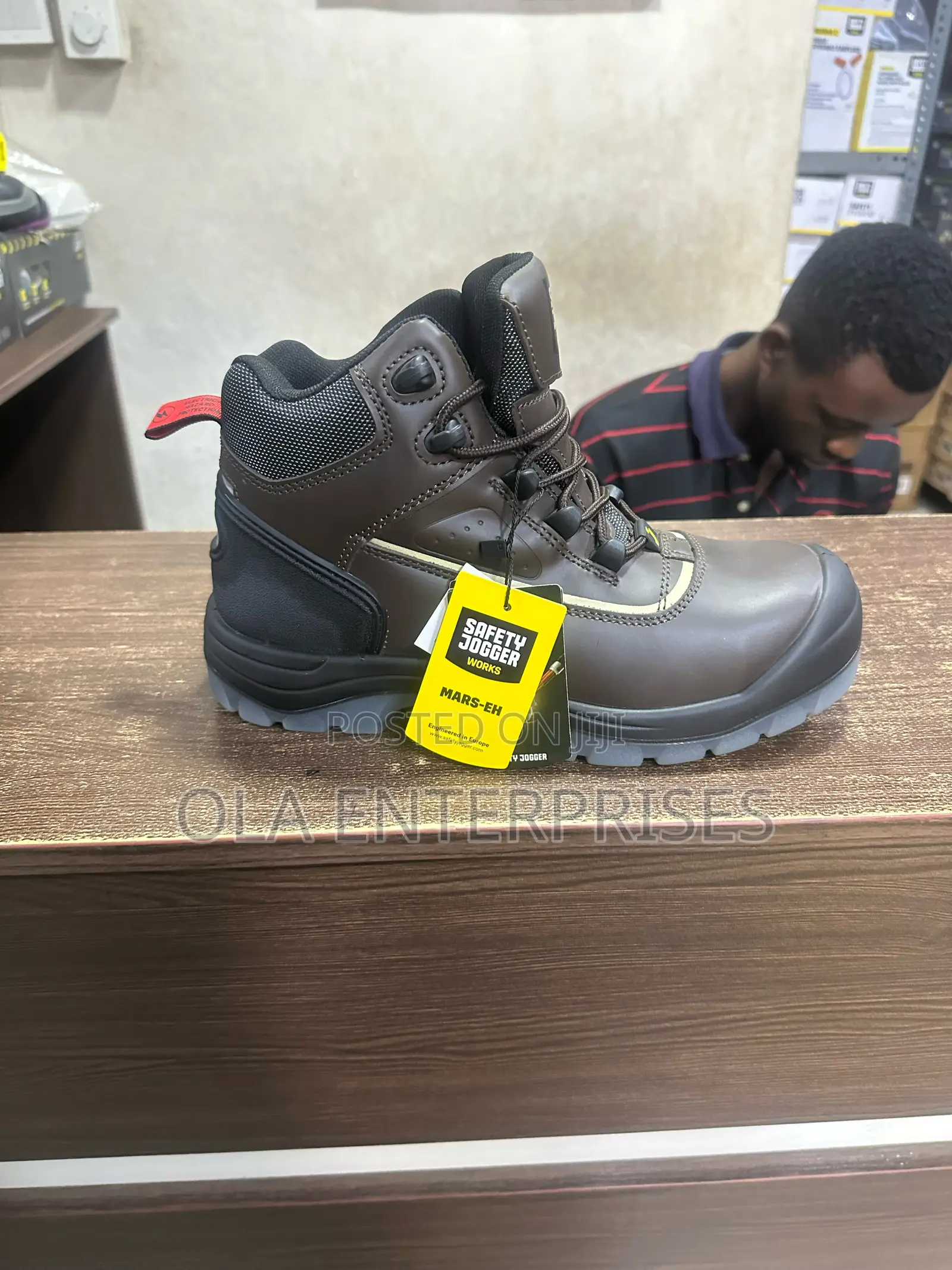 Mars-eh Boot
