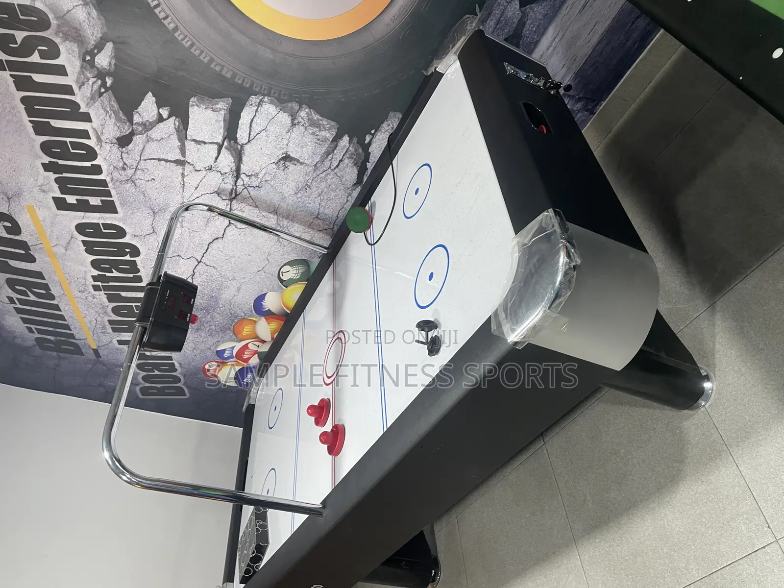Supermax Pro Coin Machine With Electronic Scorer