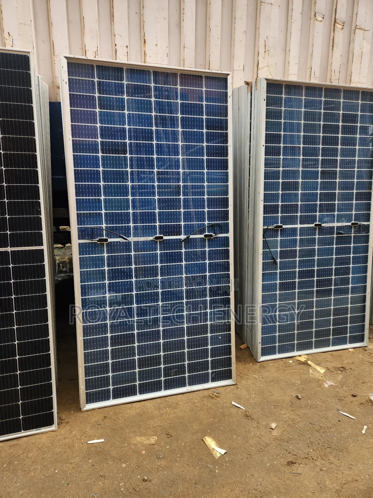 650watts Jinko Bi-Fecial Panels