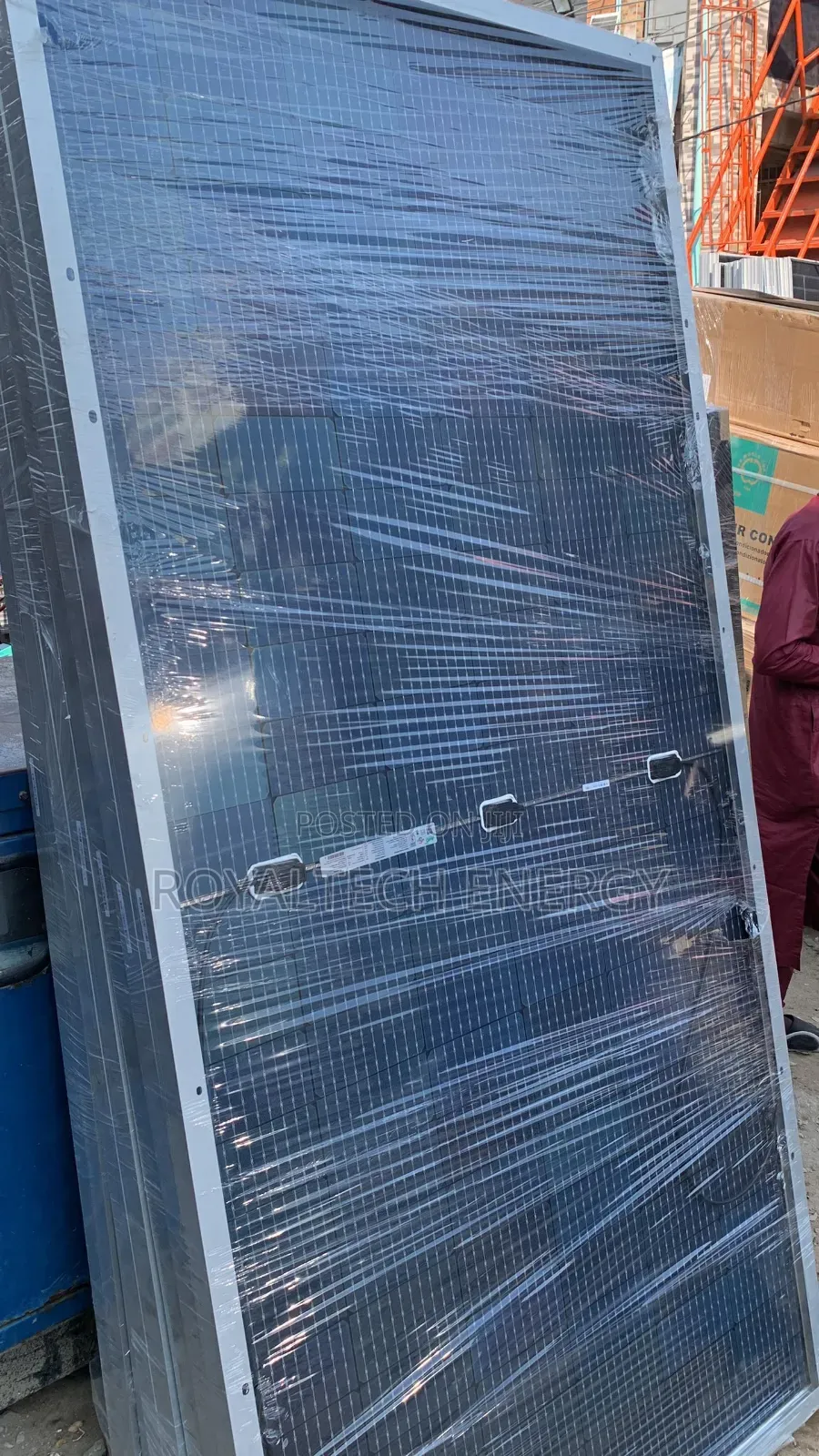 650watts Jinko Bi-Fecial Panels