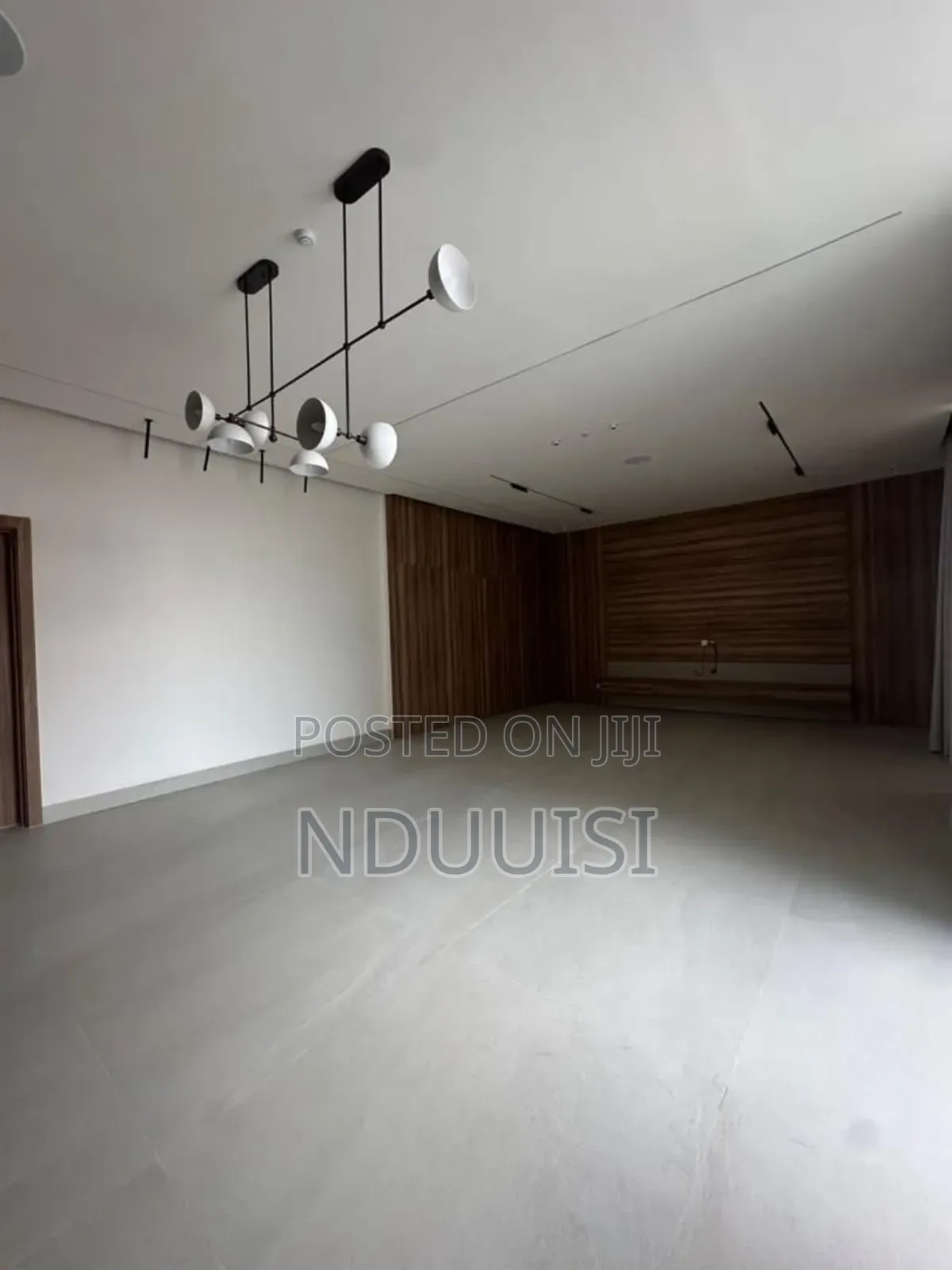 3bdrm Apartment in Banana Island, Ikoyi for sale