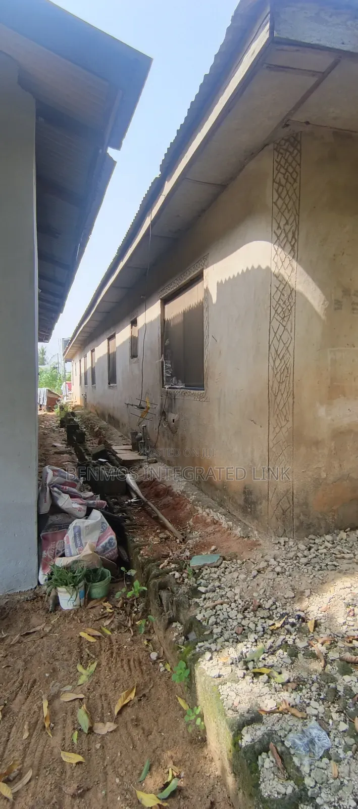 5bdrm House in Offin, Ikorodu for sale