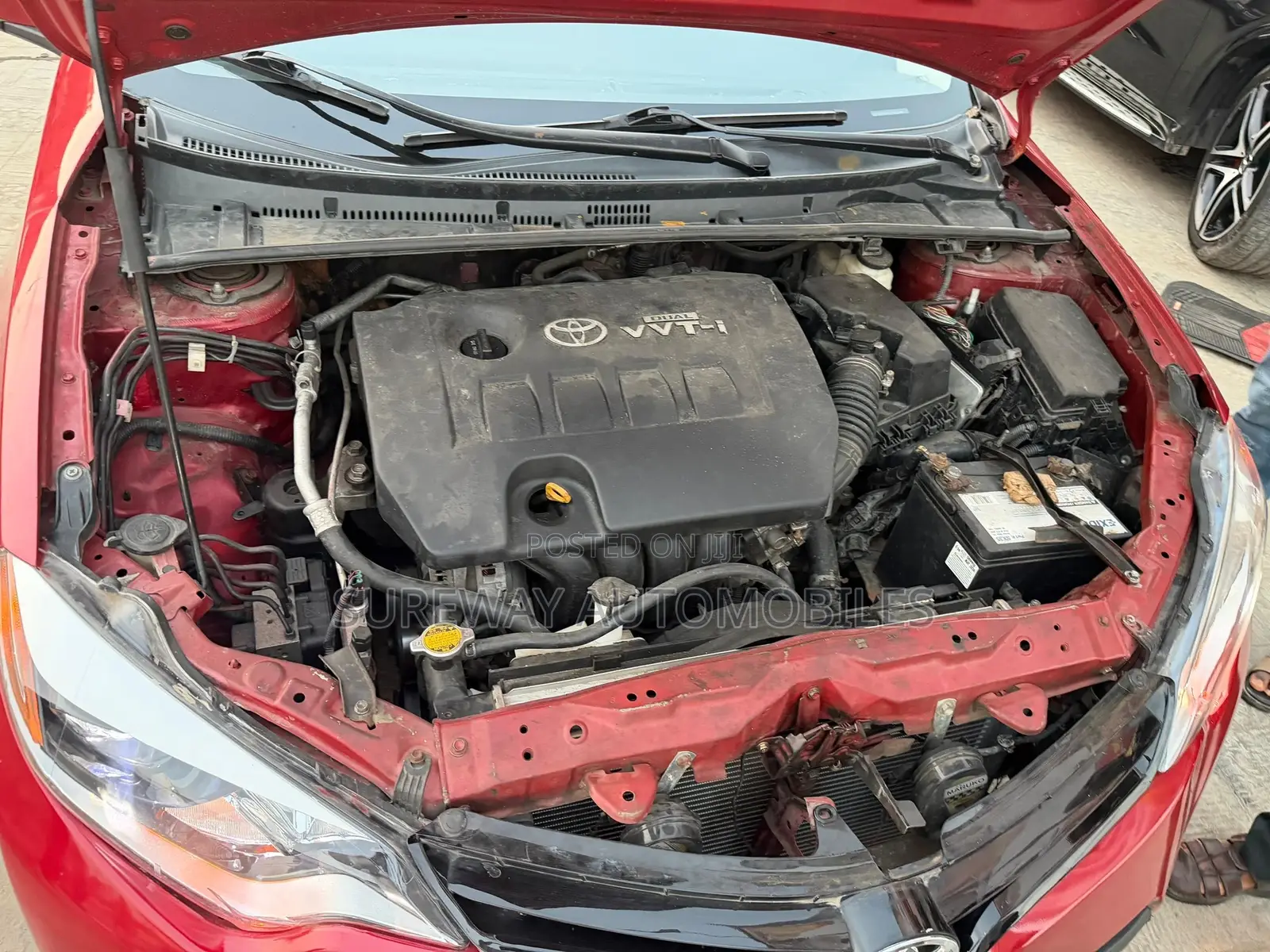 Toyota Camry LE 4dr Sedan (2.5L 4cyl 6A) 2016 Red