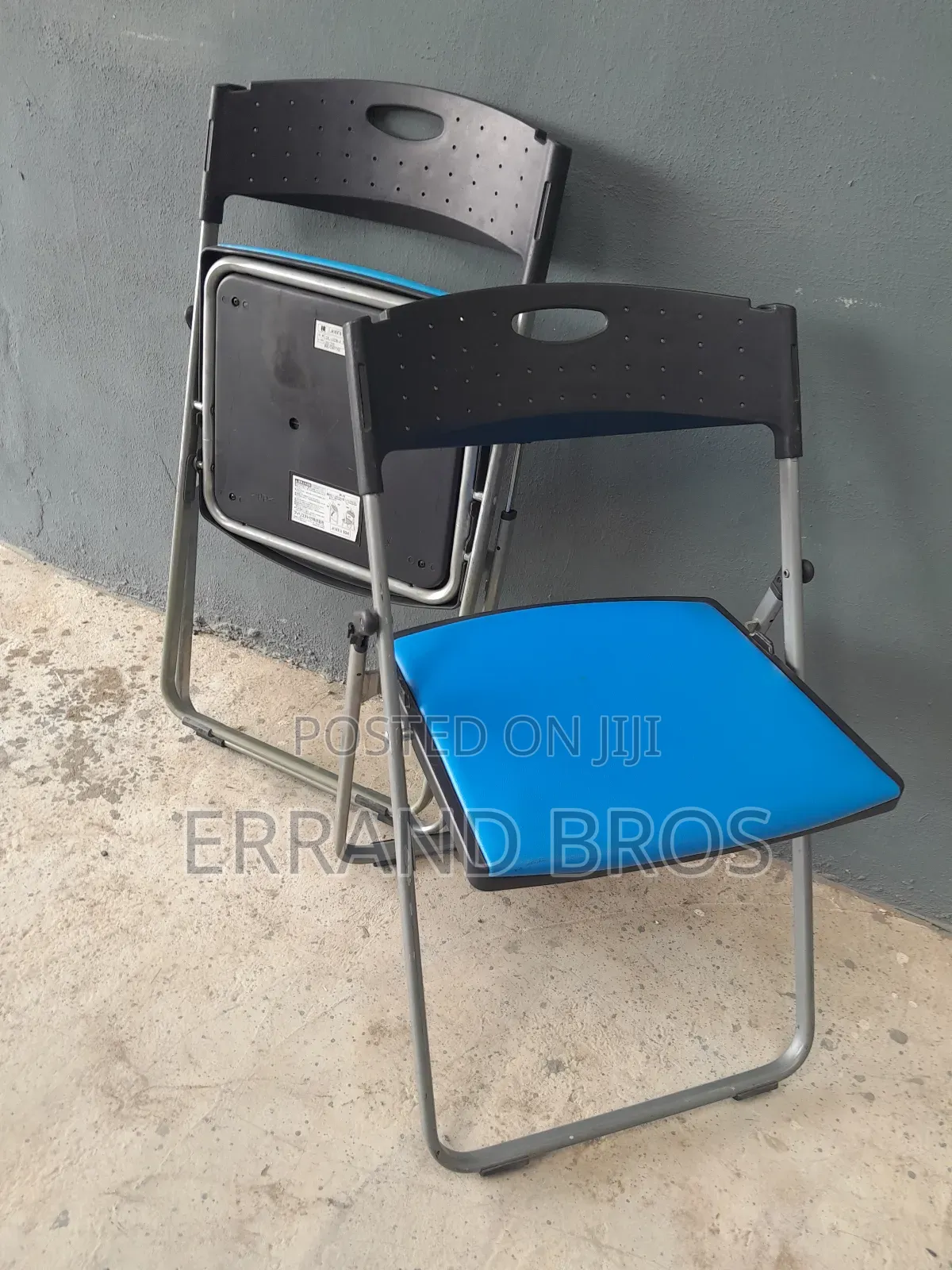 Foldable Chairs