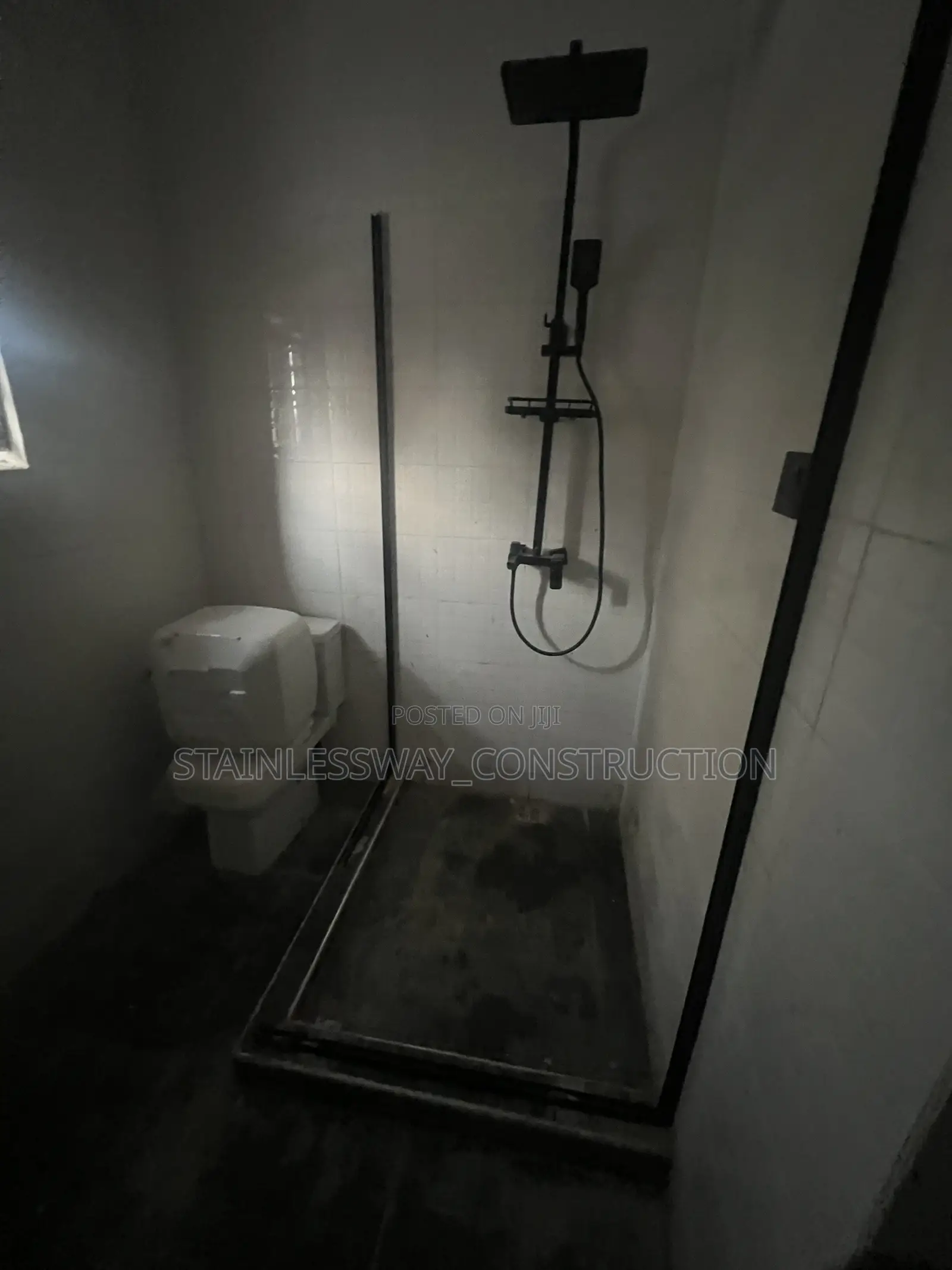 Ebonyi Shower Cubicle Glass