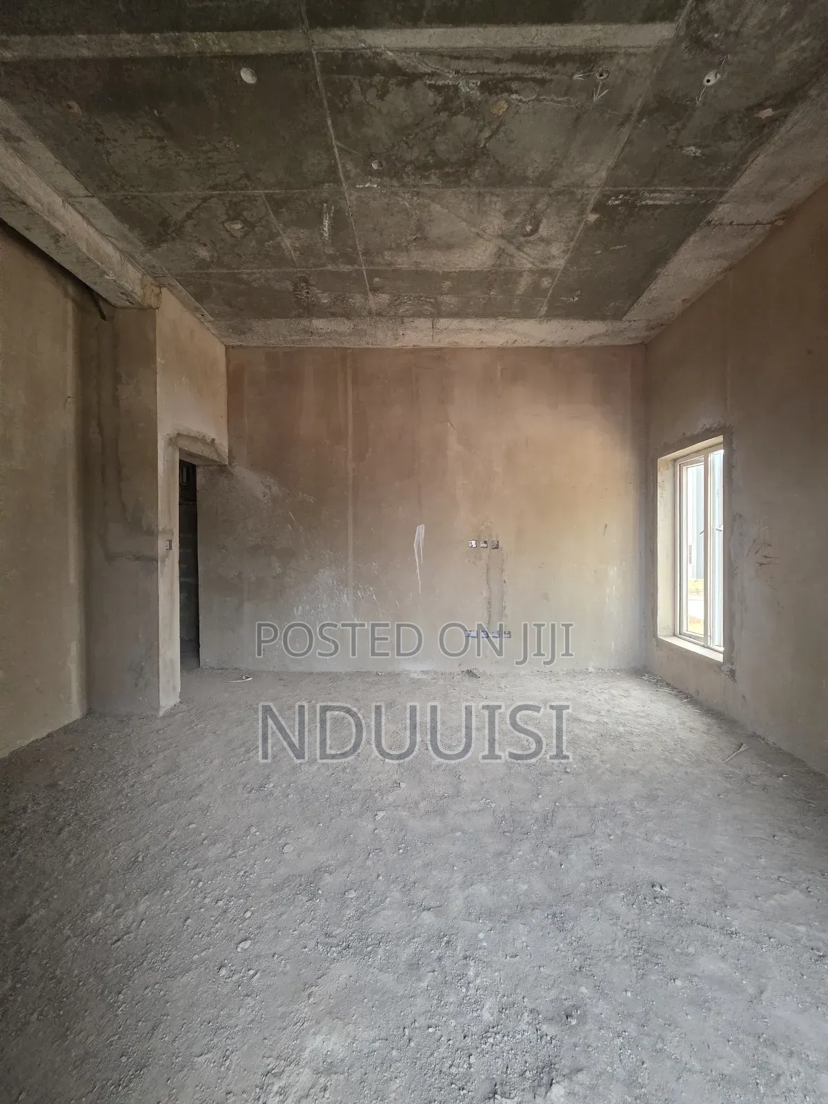 5bdrm Duplex in Kado for sale