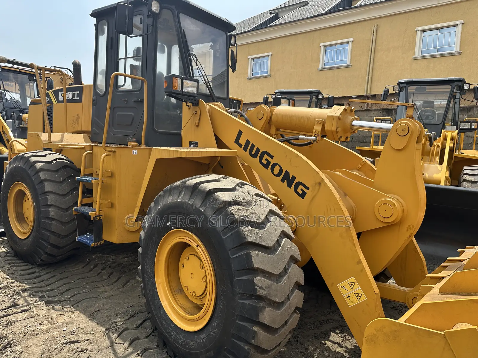 Fairly Foreign Used 2021 Liugong 5 Tonswheel Loader for Dredging Site