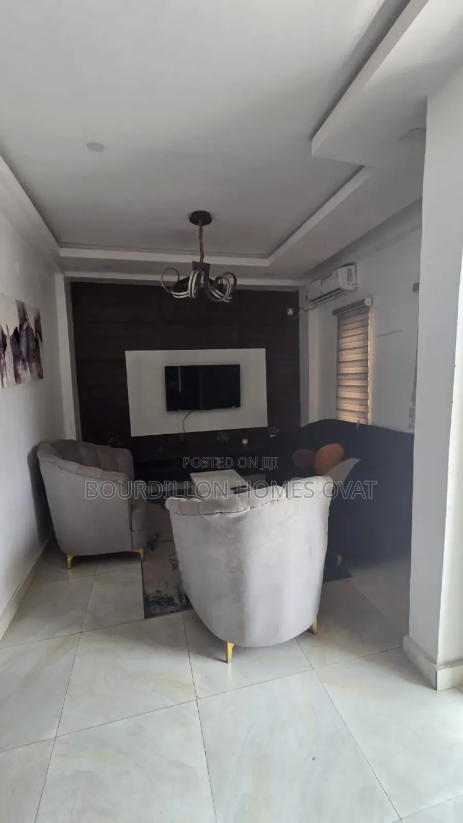 2bdrm Apartment in Lekki Phase 1 Lagos for rent
