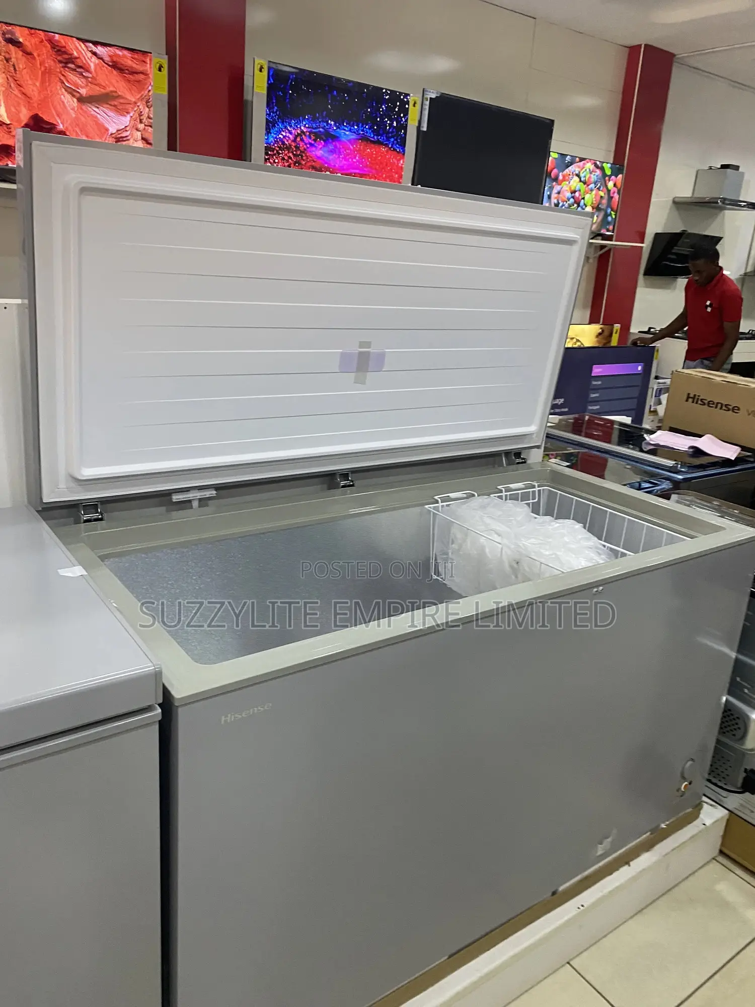 Hisense Chest Freezer 420 Liters