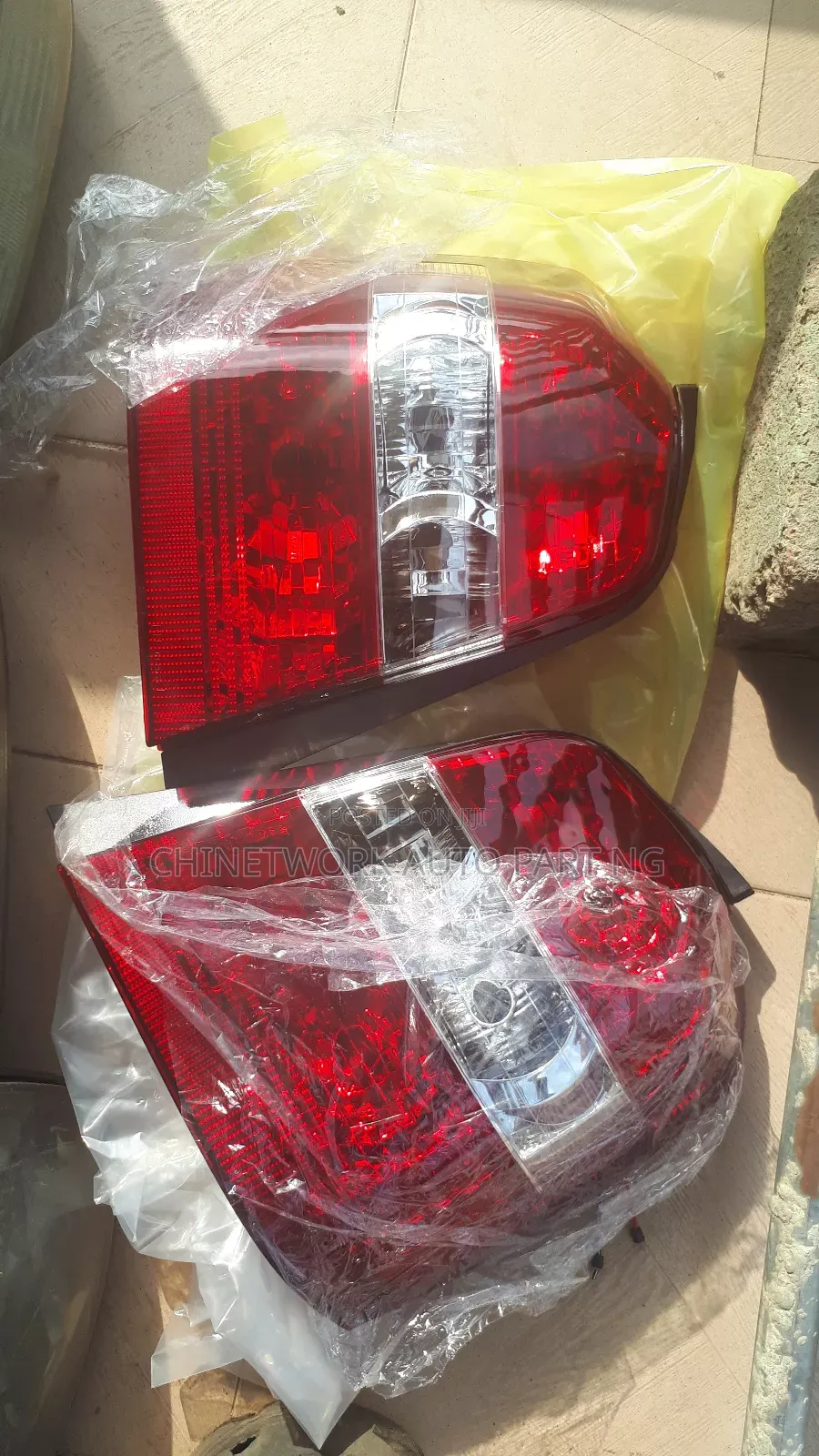 Toyota Highlander 2005 Back Light (Original Rear Tail Light)