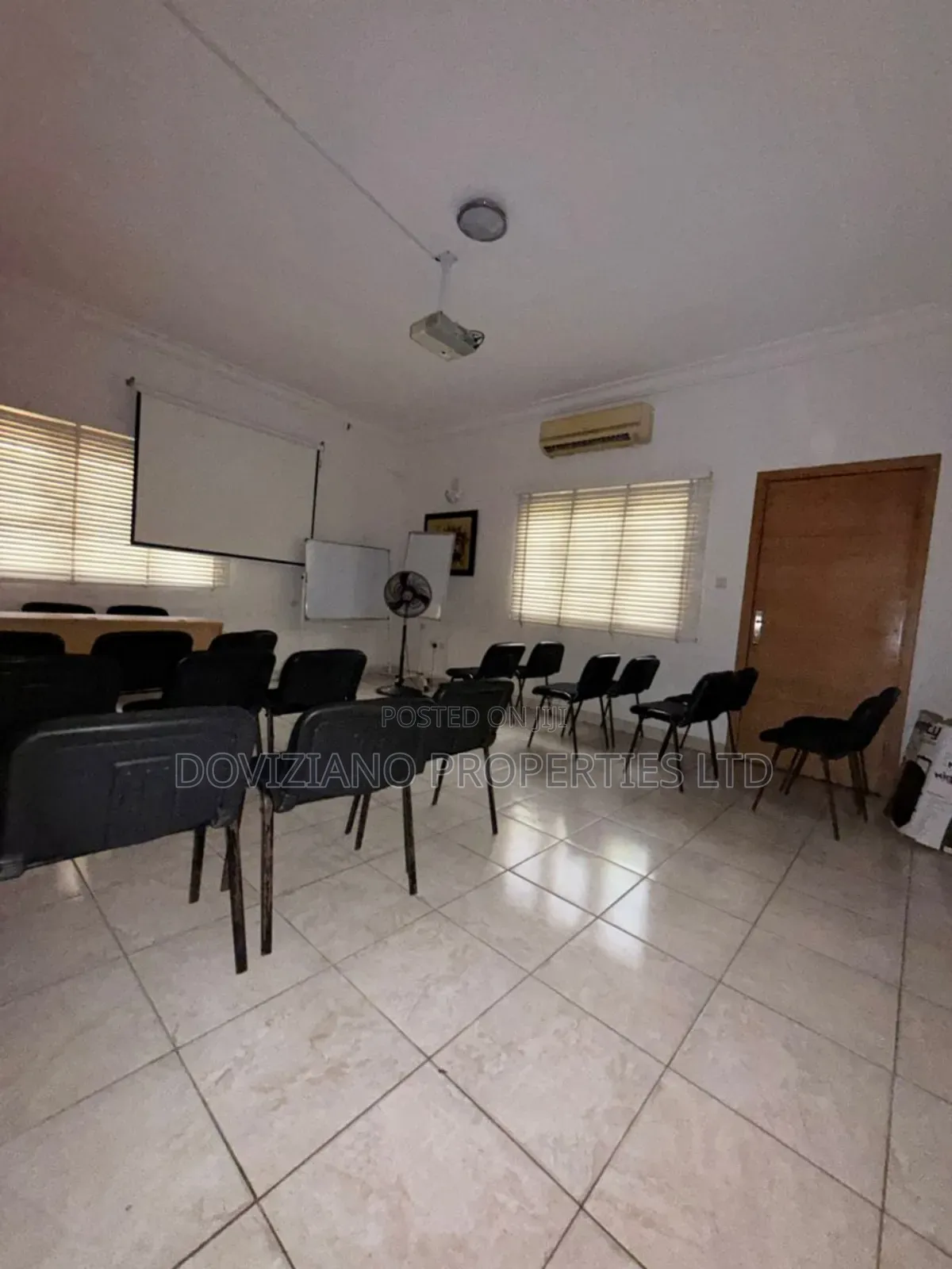 5bdrm Duplex in Lekki Phase 1 for rent