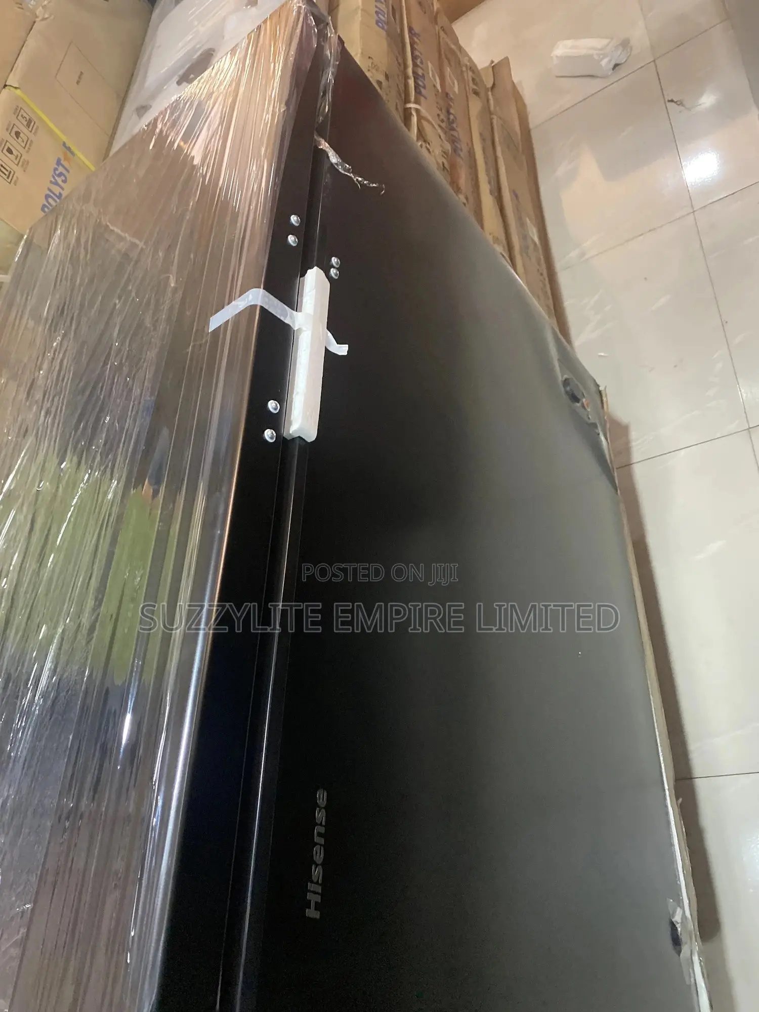 Hisense Chest Freezer 240 Liters Energy Efficient