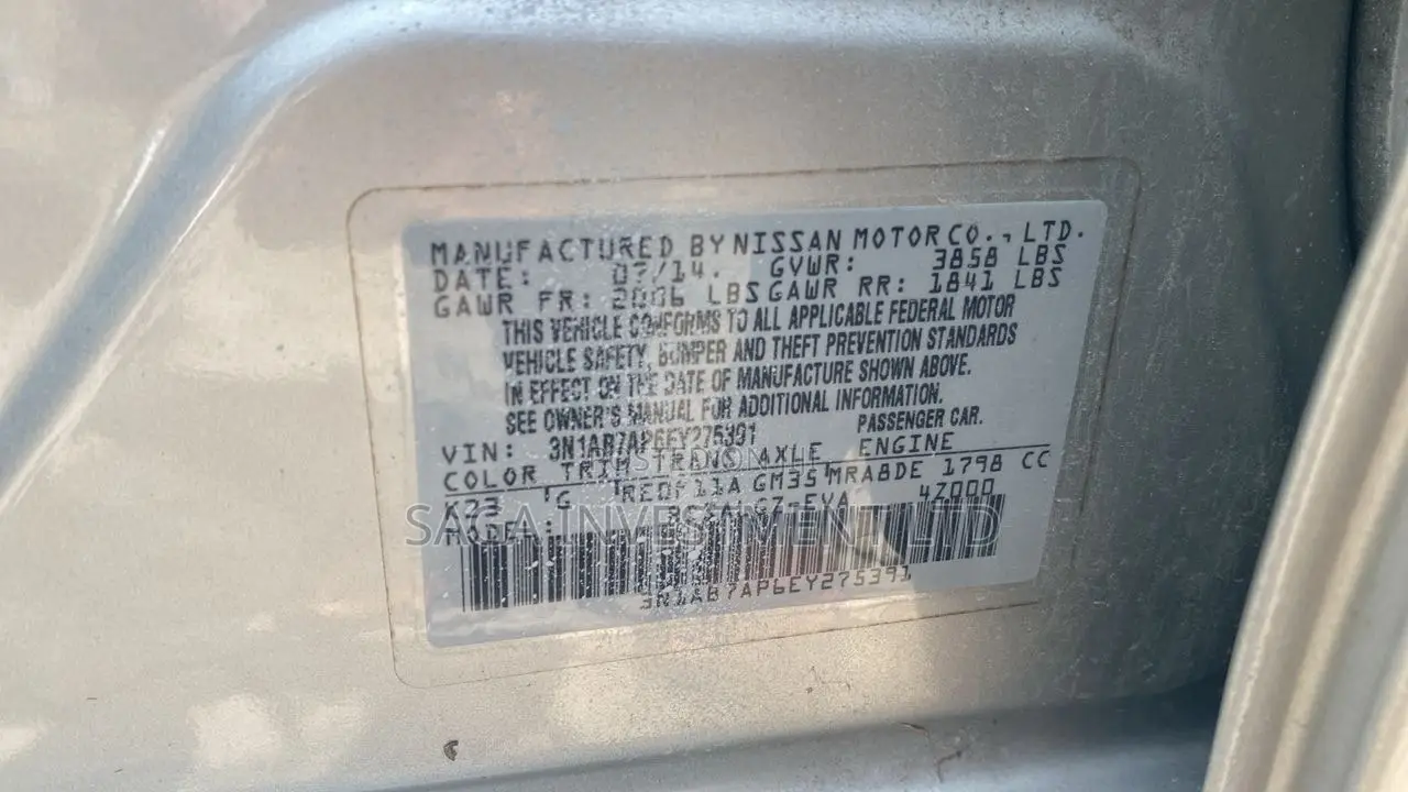 Nissan Sentra SV 4dr Sedan (1.8L 4cyl CVT) 2015 Silver