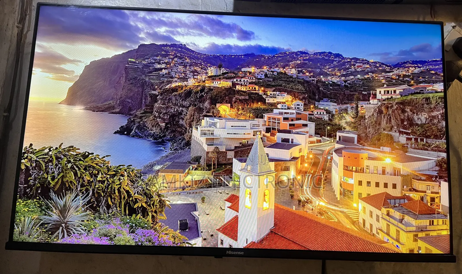 Hisense 40 Inch A4 2024 Latest Model Full Smart Tv With Free Netflix