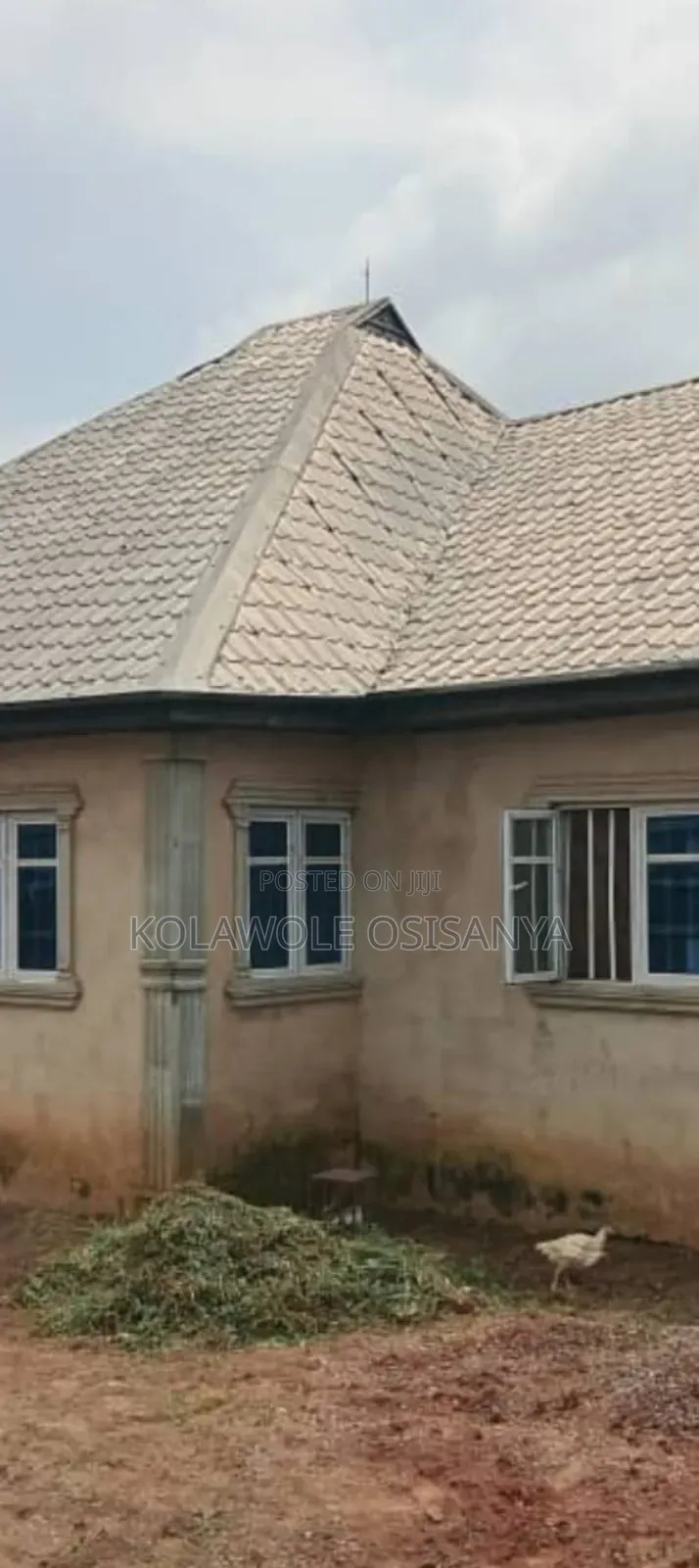 3bdrm Bungalow in Ado-Odo/Ota for sale