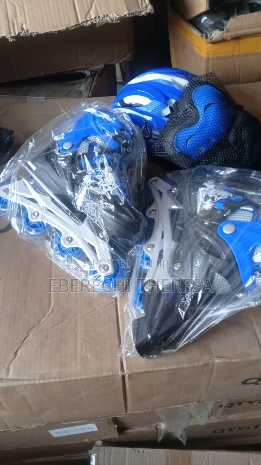 Complete Set Children Skate Shoes and Helmet