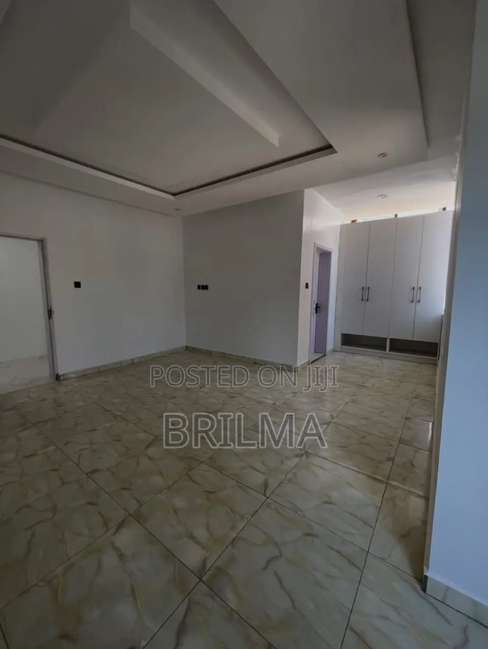 7bdrm Duplex in Asokoro for sale