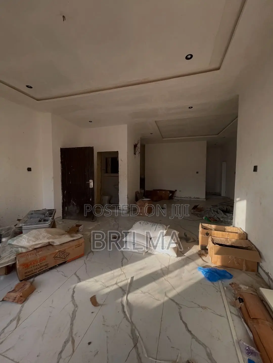 3bdrm Block of Flats in Jahi for sale