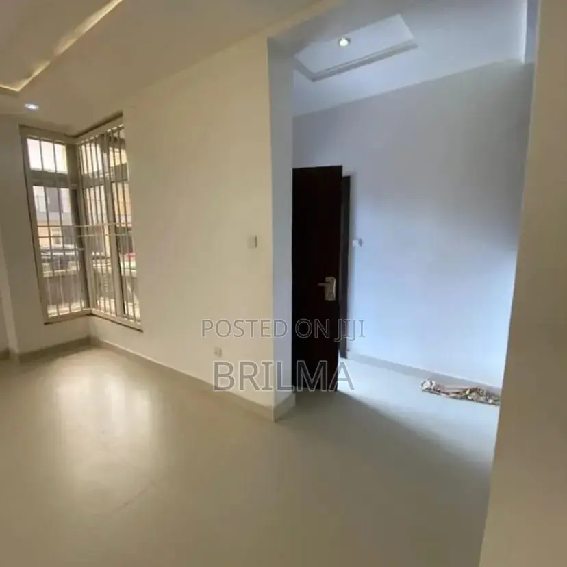 4bdrm Duplex in Dawaki for sale