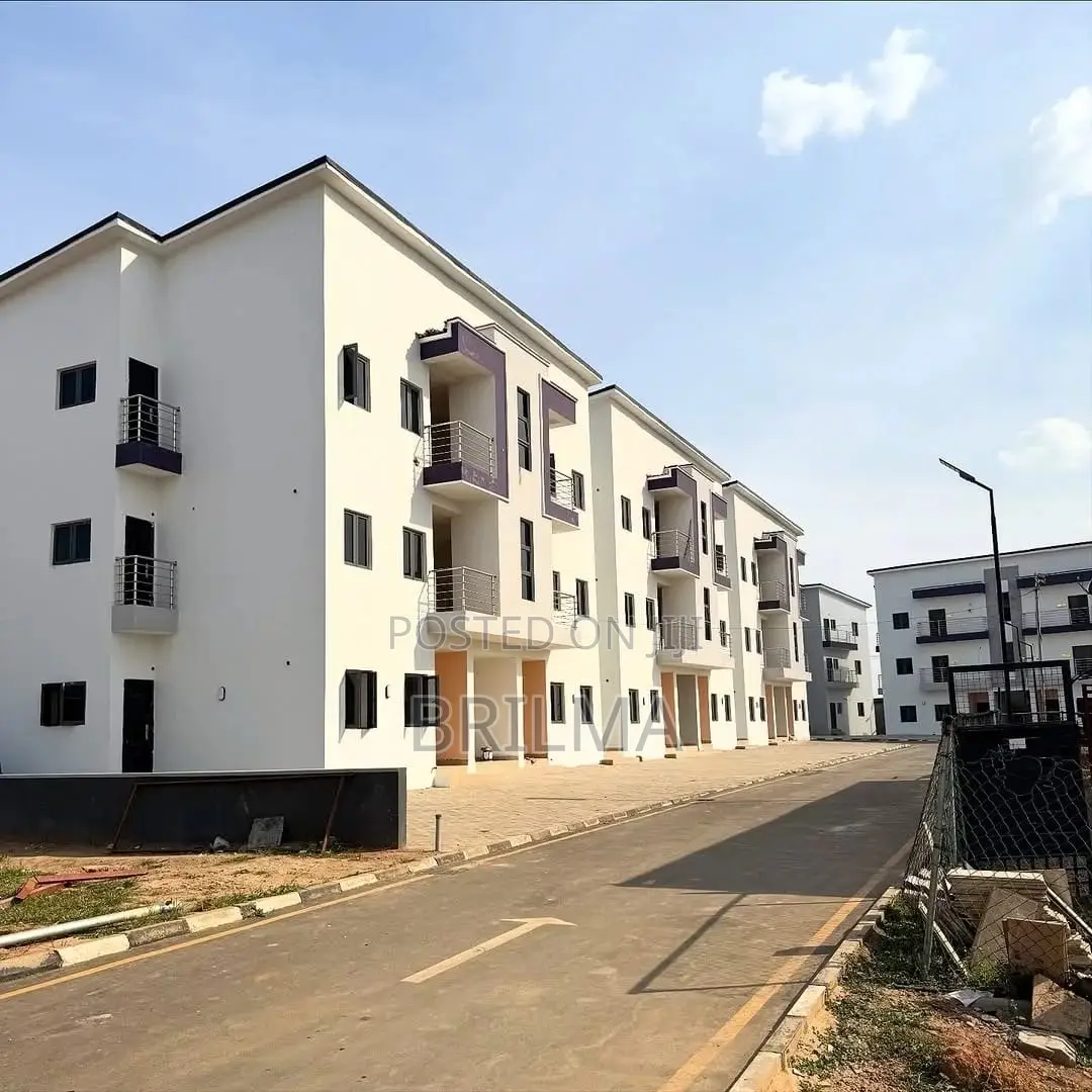3bdrm Apartment in Gudu for sale