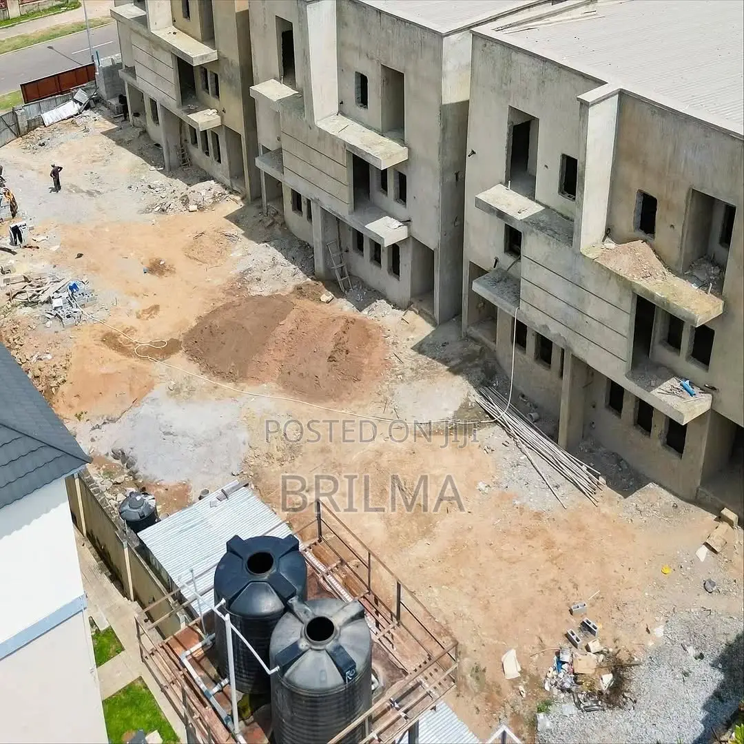 4bdrm Duplex in Guzape District for sale