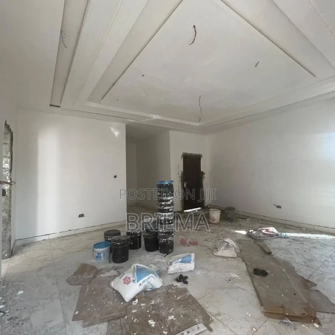 5bdrm Duplex in Lokogoma for sale