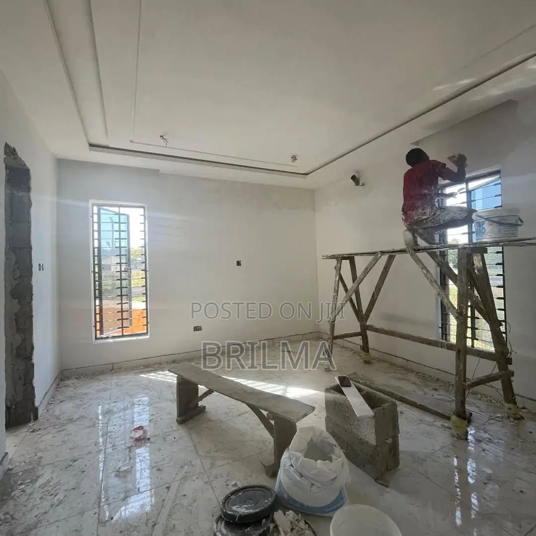 5bdrm Duplex in Lokogoma for sale