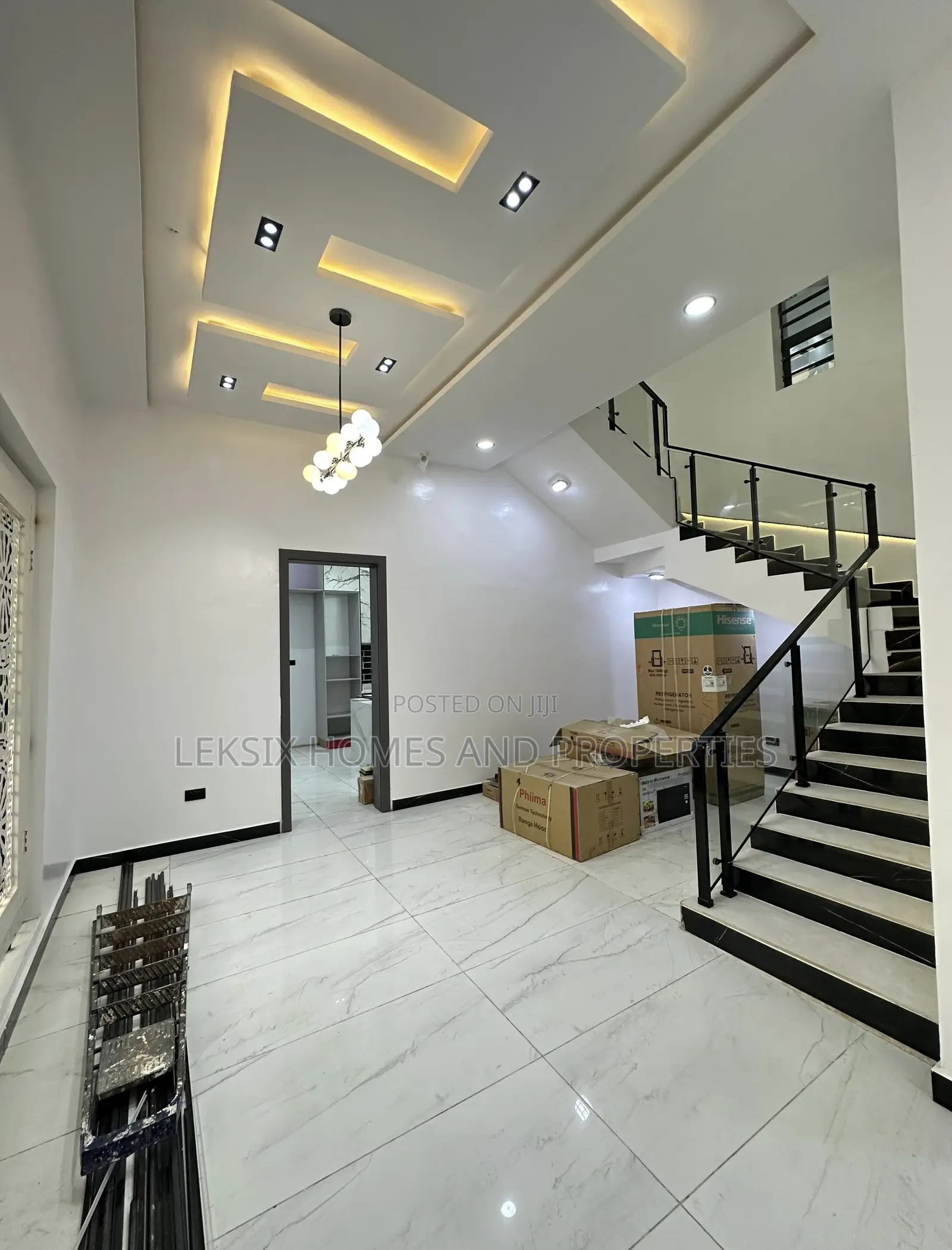 5bdrm Duplex in A Well Secured, Ikate for sale