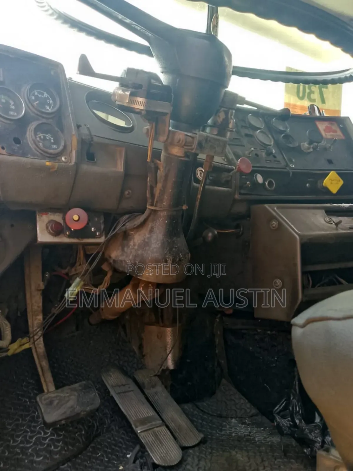 Foreign Used Mack Tipper Available for Sale in Lagos