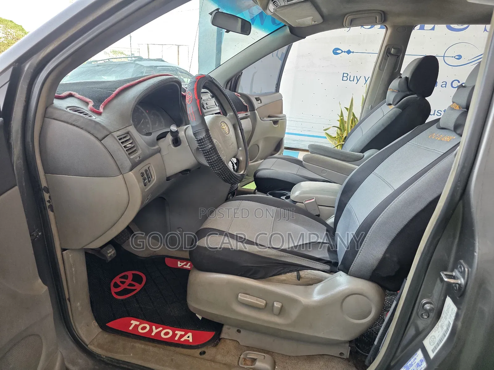 Toyota Sienna 2004 Gray