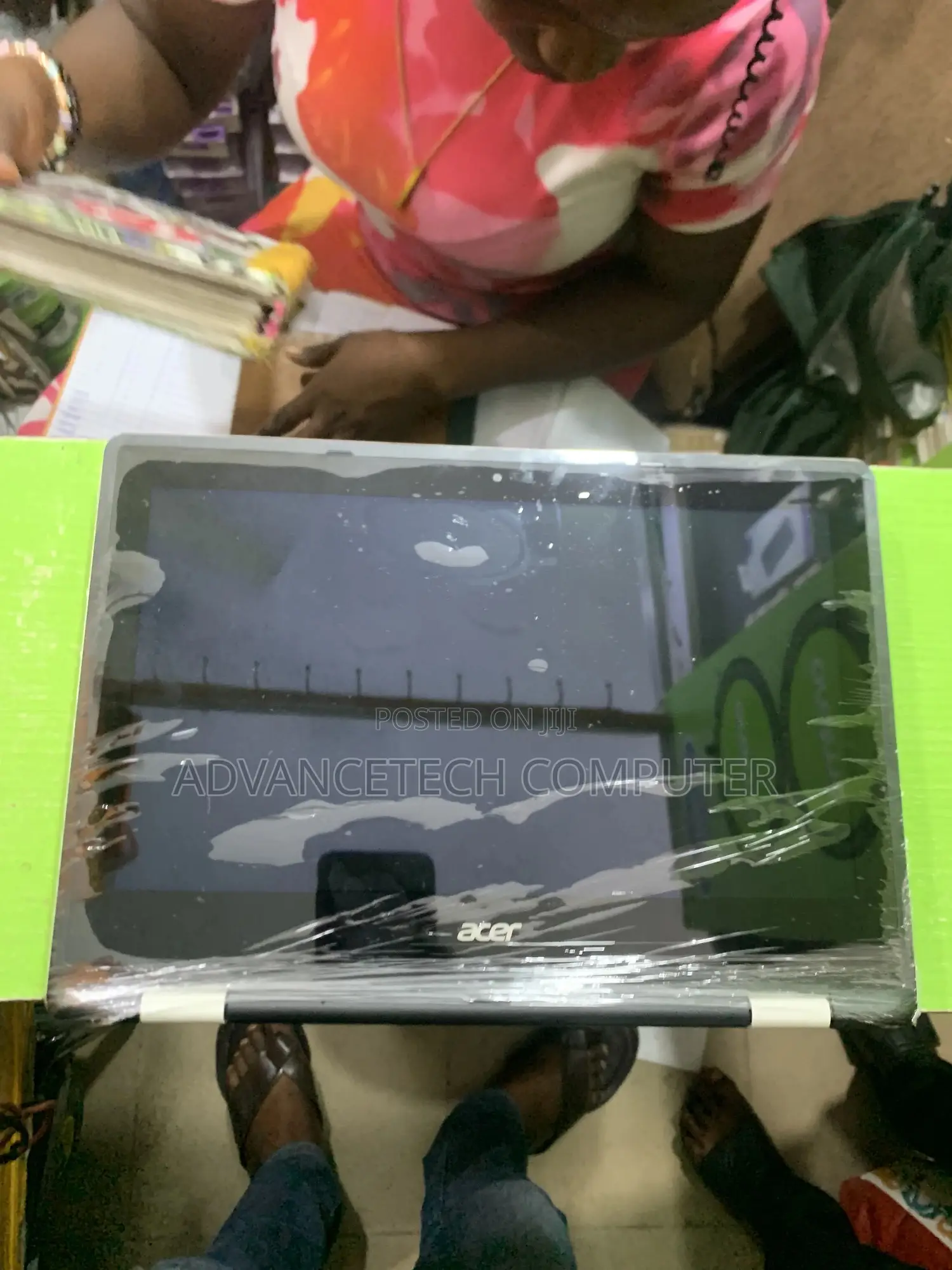 Laptop Acer Aspire R3-131T 8GB Intel SSD 128GB