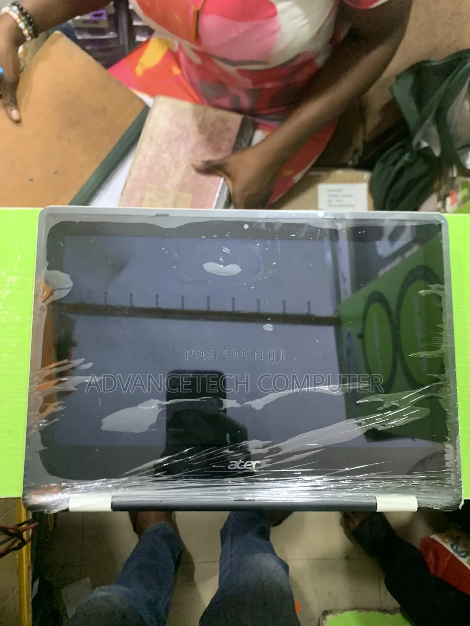 Laptop Acer Aspire R3-131T 8GB Intel SSD 128GB