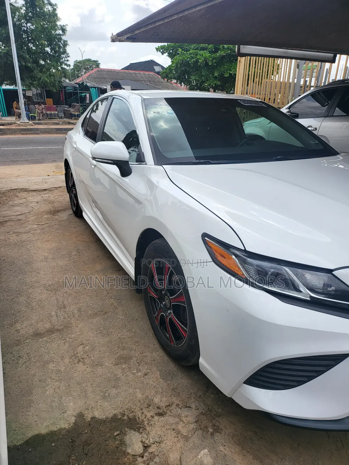 Toyota Camry 2018 White