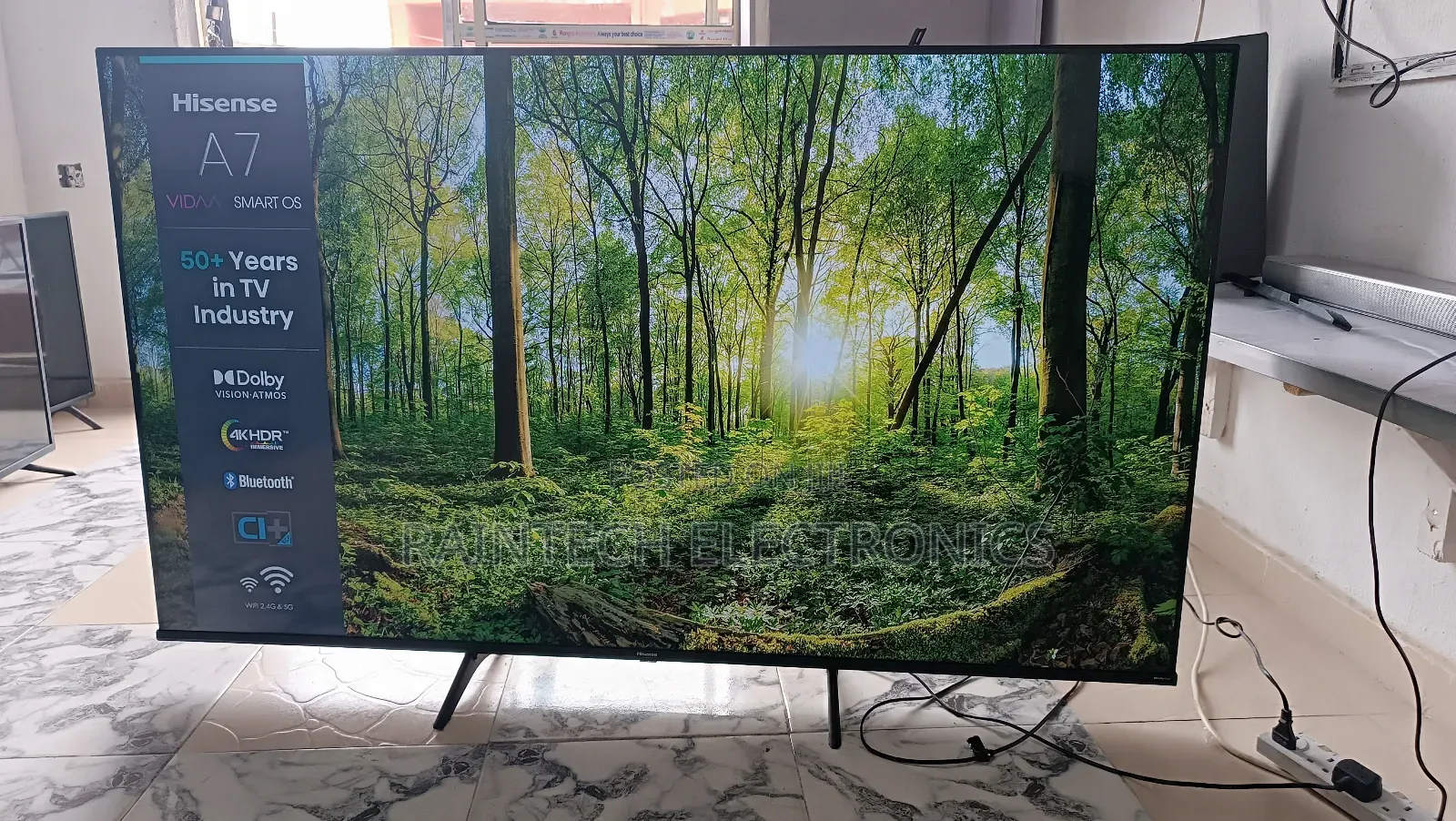 75inches Hisense Frameless Smart TV