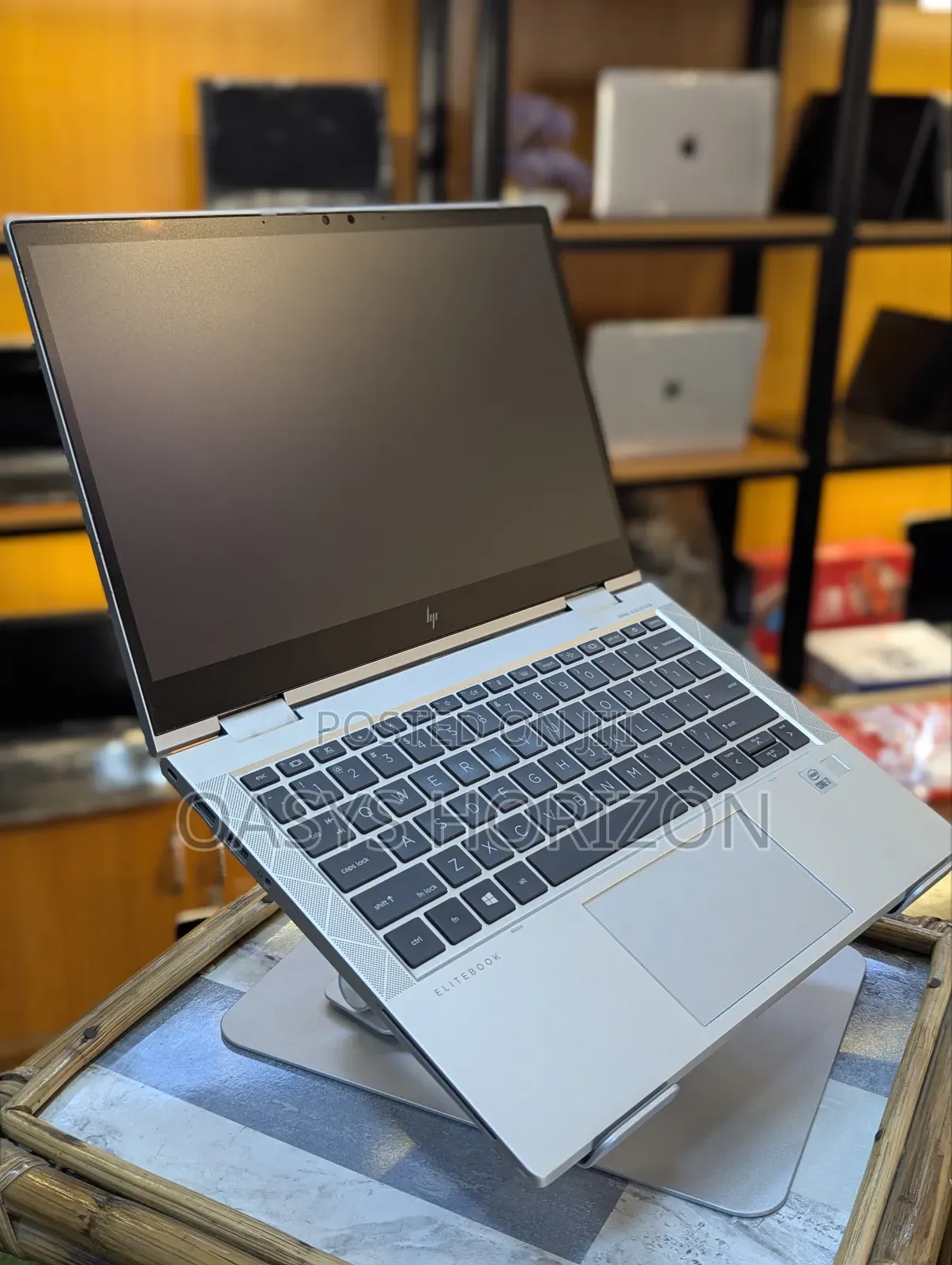 Laptop HP EliteBook 830 G7 16GB Intel Core I7 SSD 256GB