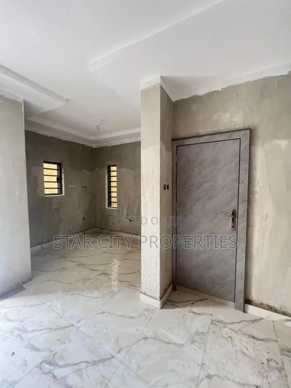 5bdrm House in Omole Phase 1 for sale
