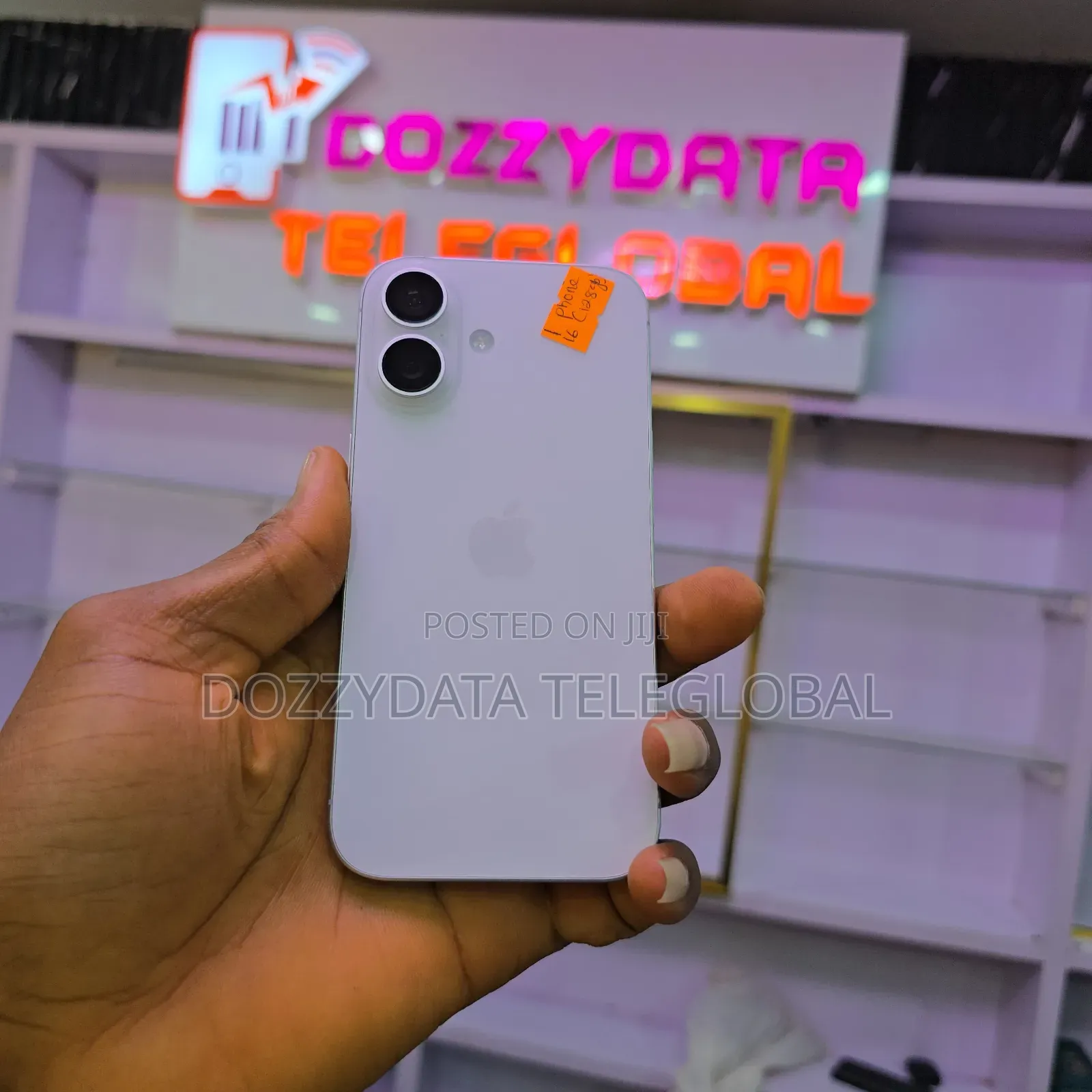 Apple iPhone 16 128 GB White
