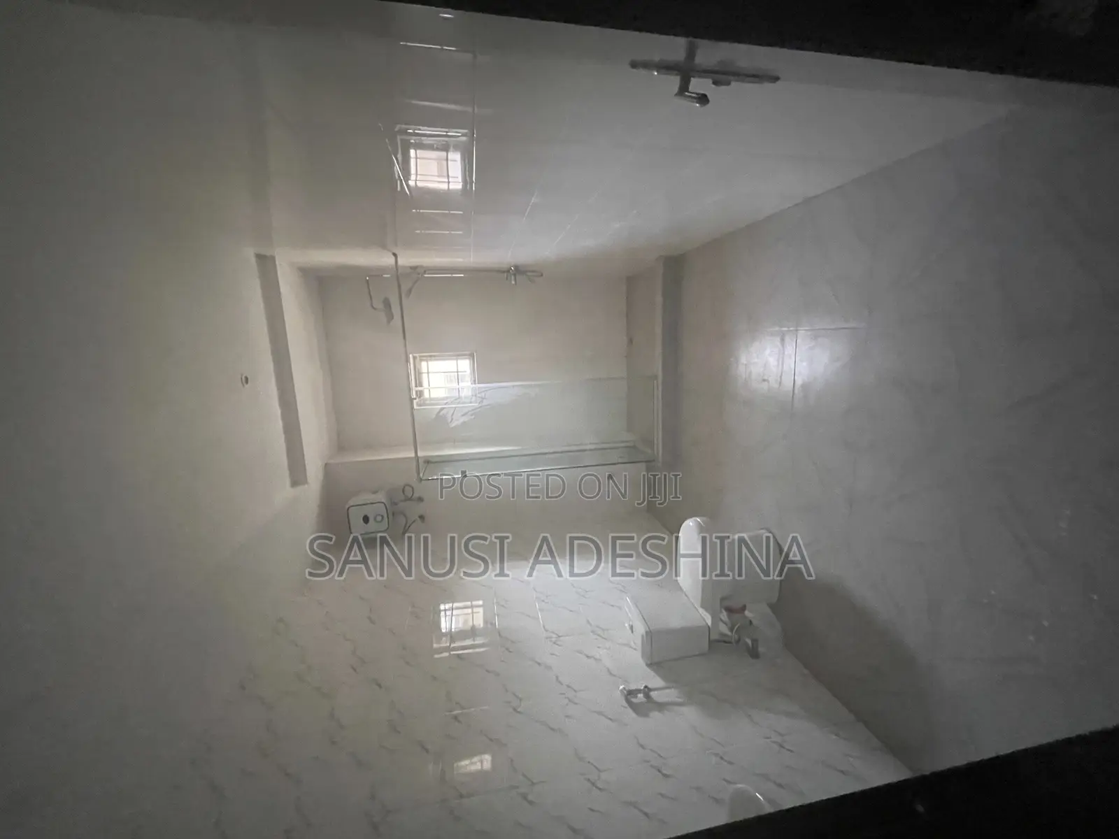 3bdrm Block of Flats in Jahi By Living Faith for sale