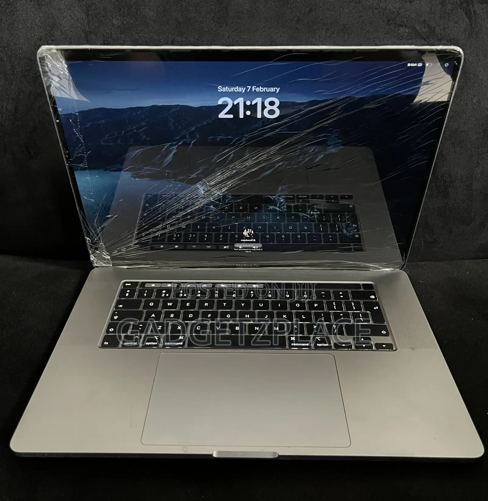 Laptop Apple MacBook Pro 2019 16GB Intel Core I9 SSD 1T
