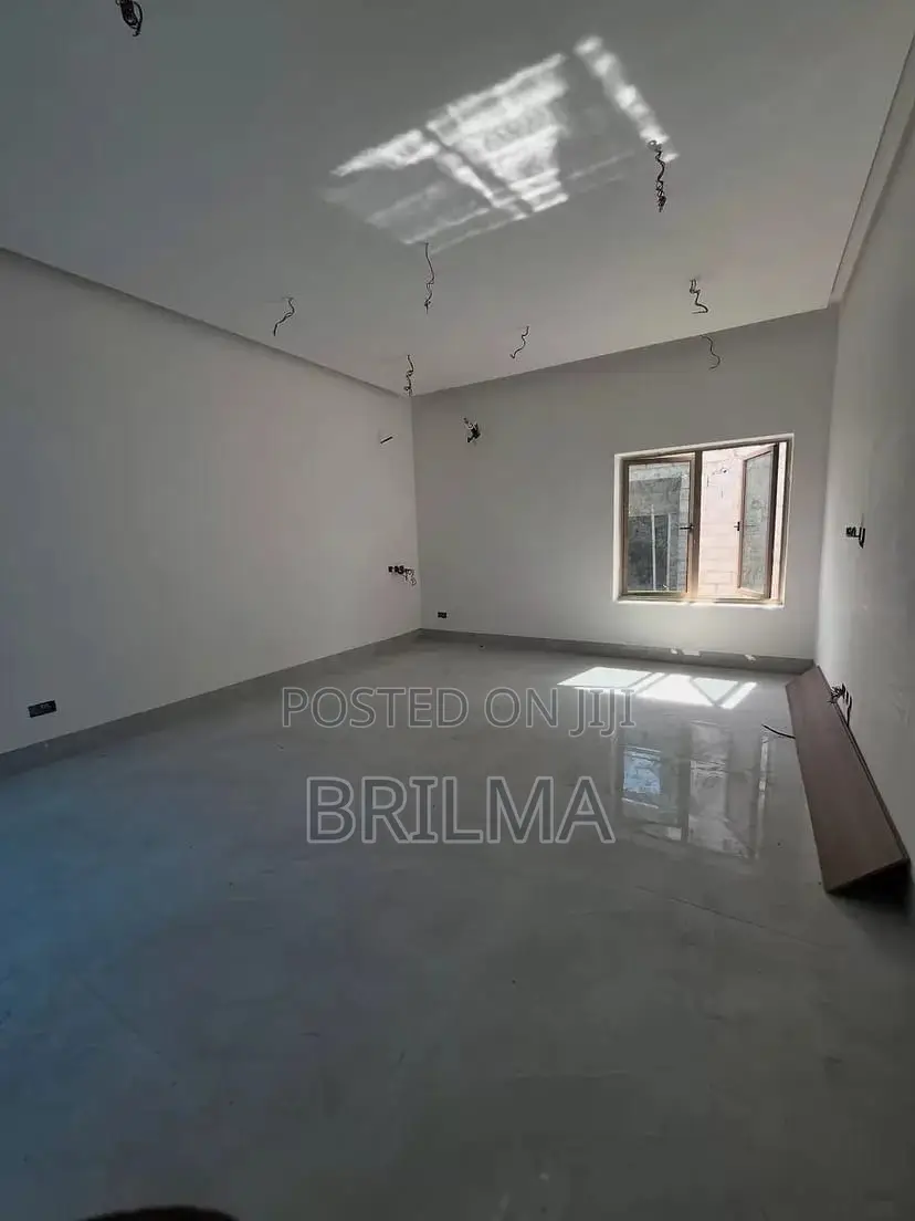4bdrm Duplex in Mabushi for sale