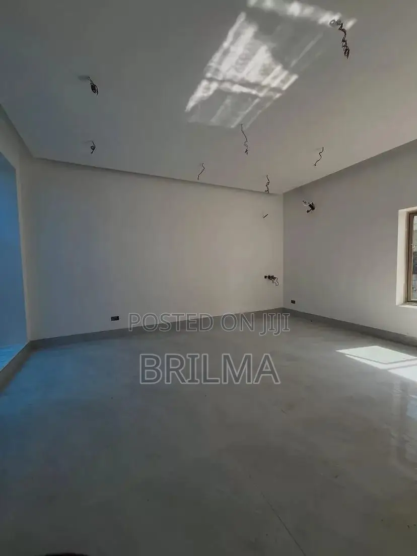 4bdrm Duplex in Mabushi for sale