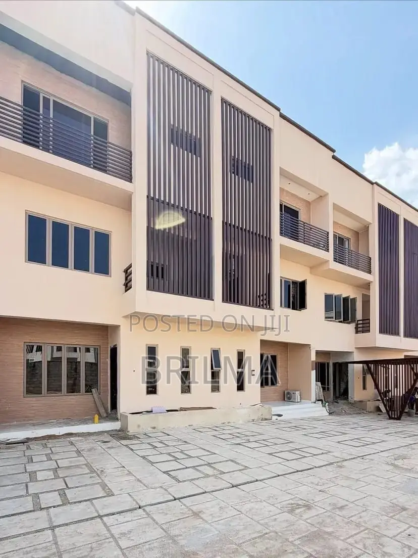 4bdrm Duplex in Mabushi for sale