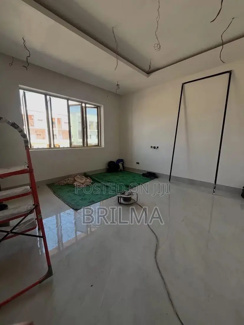 4bdrm Duplex in Mabushi for sale